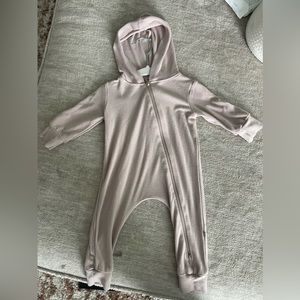 Kyte bamboo jersey hooded romper 3-6 months